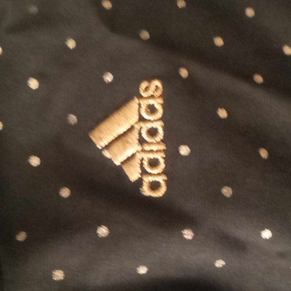 Jogging suit. - Picture 3 of 3